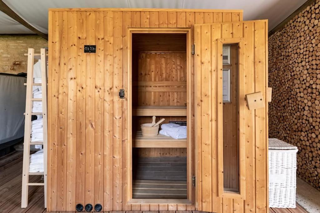 L'Ecurie Gourmande Bed & Breakfast Thaon Exterior foto